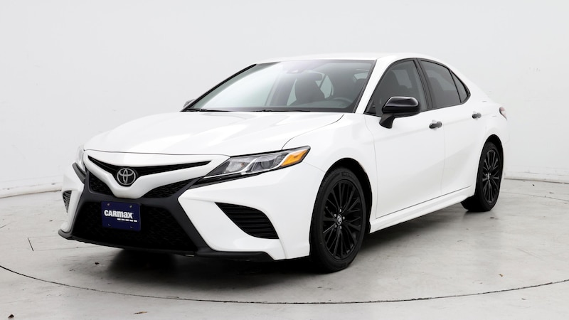 2020 Toyota Camry SE 4