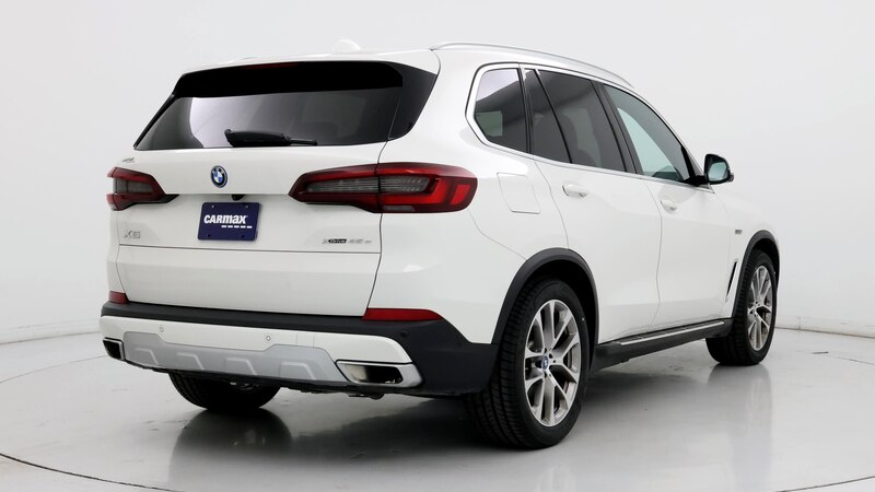 2023 BMW X5 xDrive45e 8