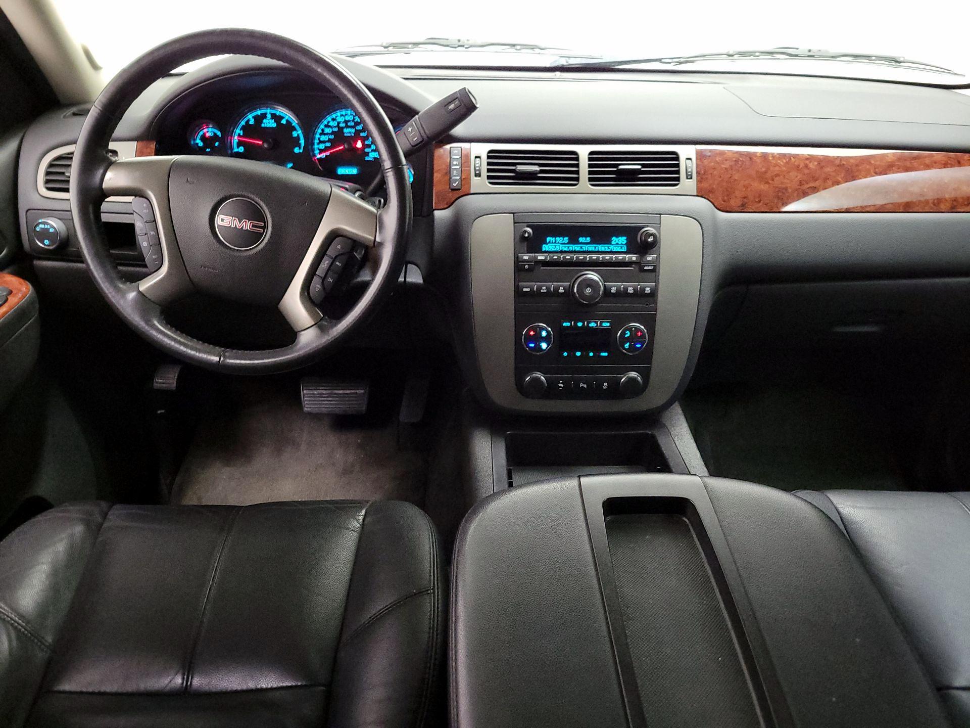 Thumbnail: 2013 GMC Yukon - 9