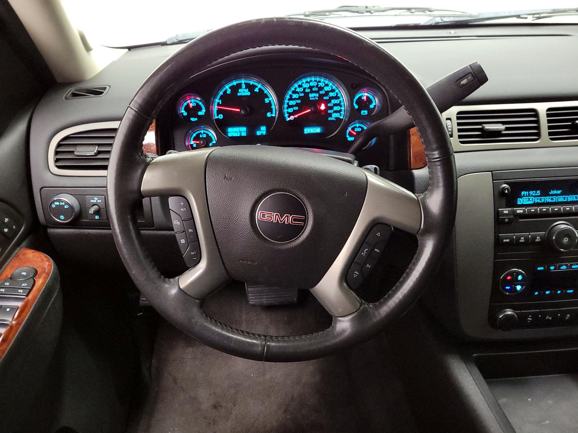Thumbnail: 2013 GMC Yukon - 10