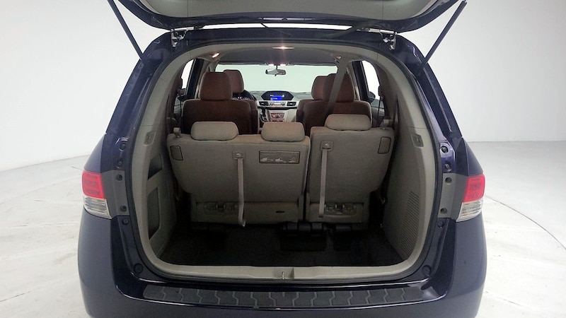 2016 Honda Odyssey LX 21