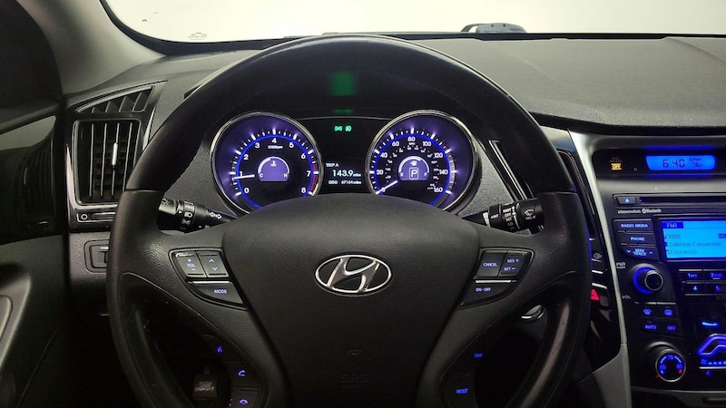 2013 Hyundai Sonata Limited 10