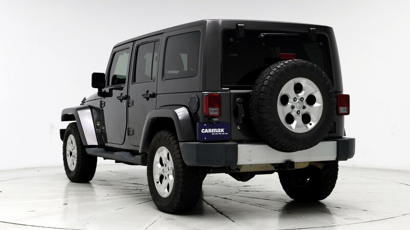 2014 Jeep Wrangler Unlimited Sahara 2