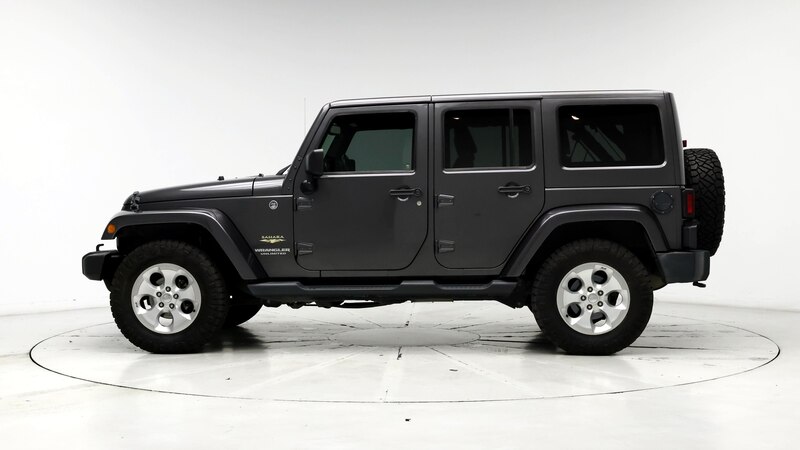 2014 Jeep Wrangler Unlimited Sahara 3