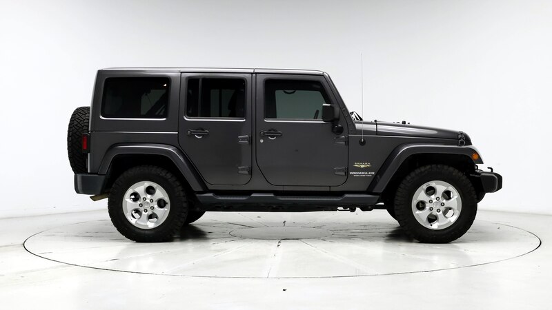 2014 Jeep Wrangler Unlimited Sahara 7