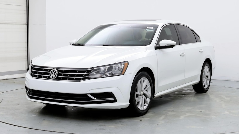 2018 Volkswagen Passat SE 4