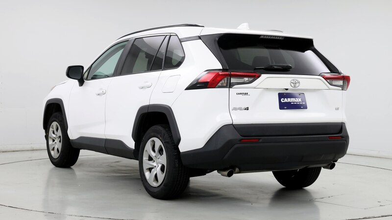 2019 Toyota RAV4 LE 2