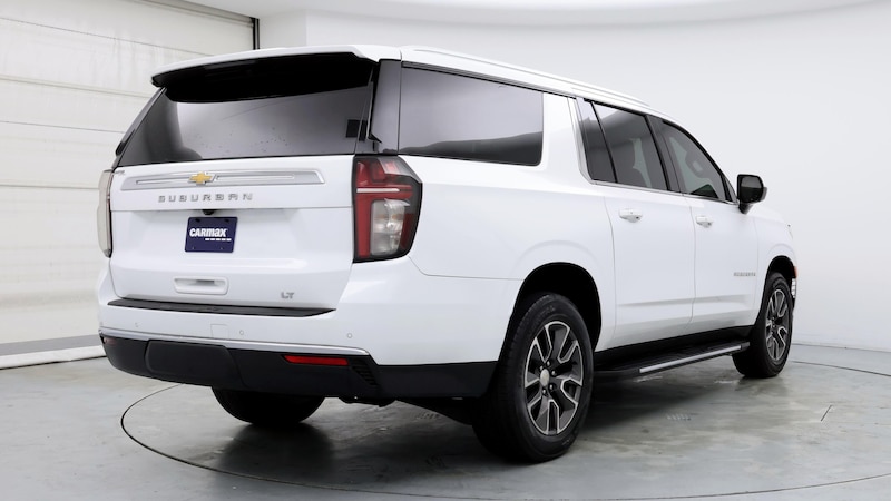 2021 Chevrolet Suburban 1500 LT 8