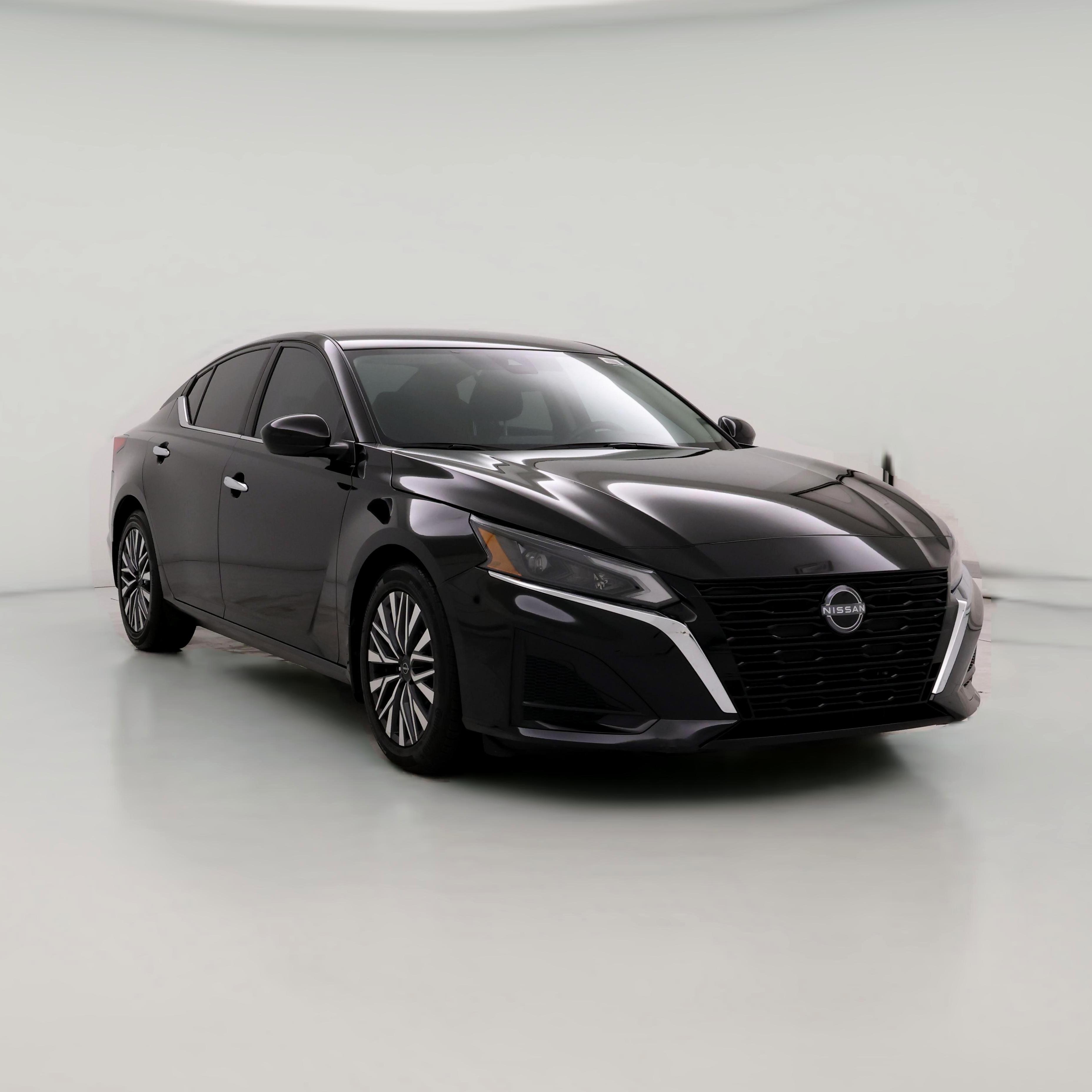 Thumbnail: 2023 Nissan Altima - 1