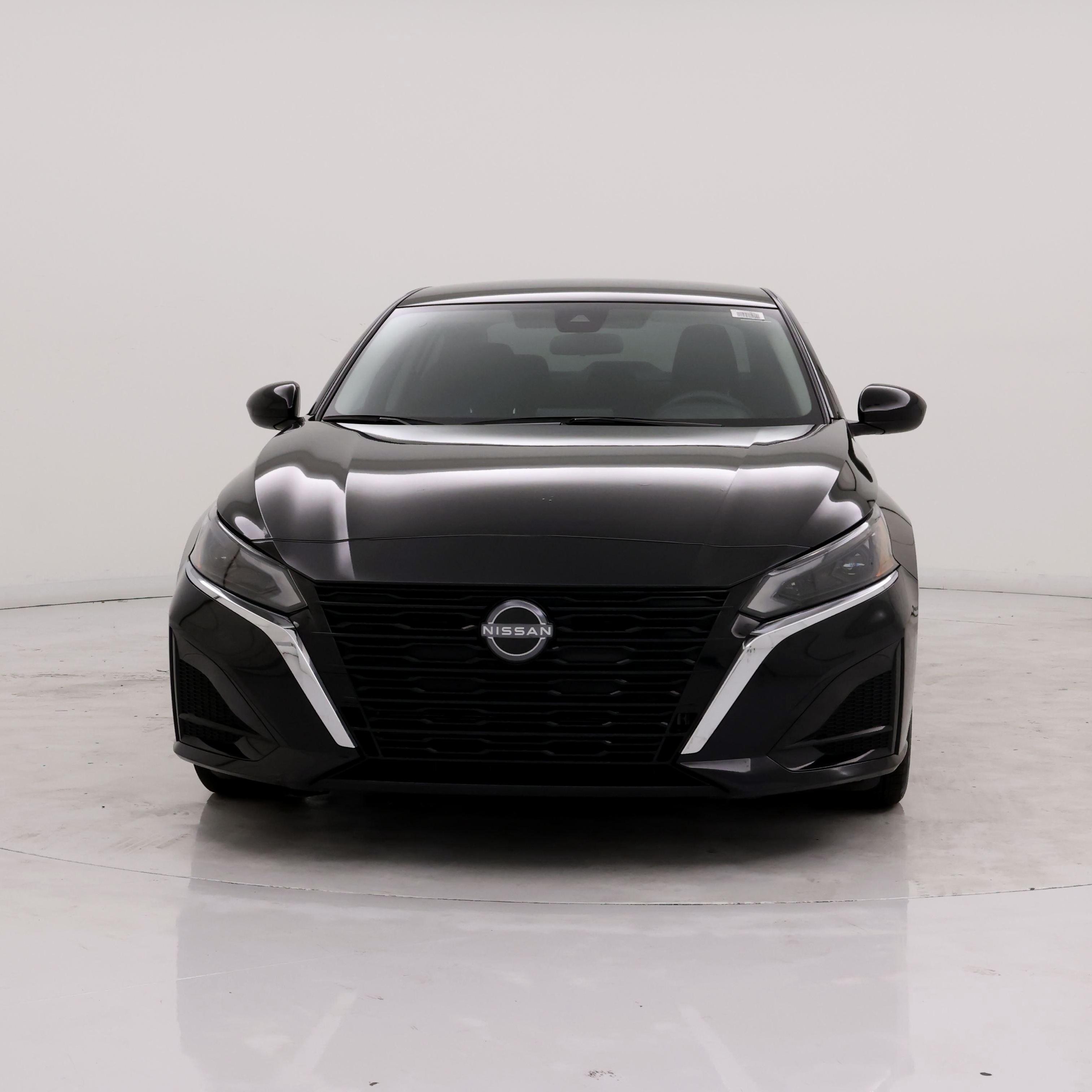 Thumbnail: 2023 Nissan Altima - 5