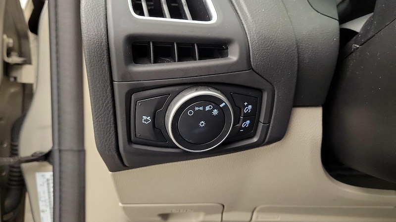 2016 Ford Focus Electric 11