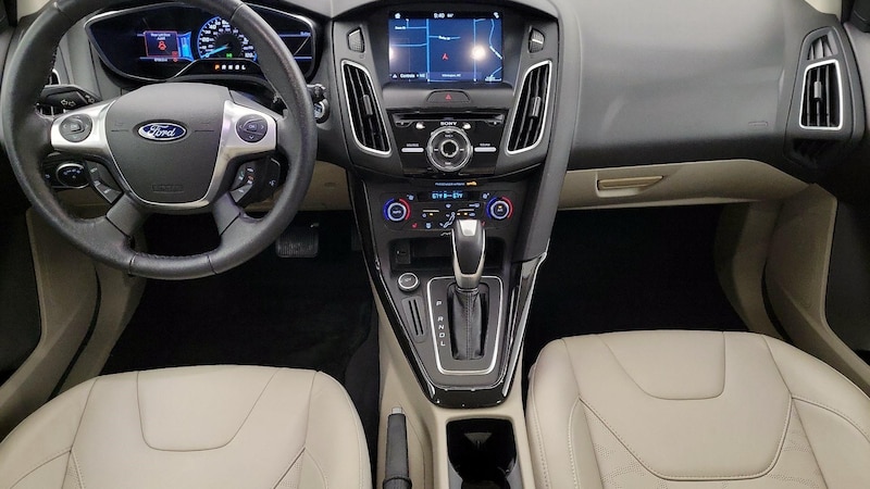 2016 Ford Focus Electric 8