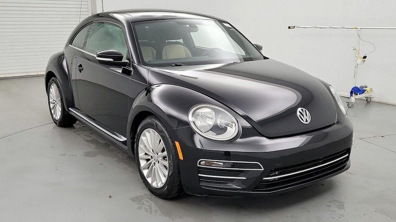 2019 Volkswagen Beetle Final Edition SE Hero Image