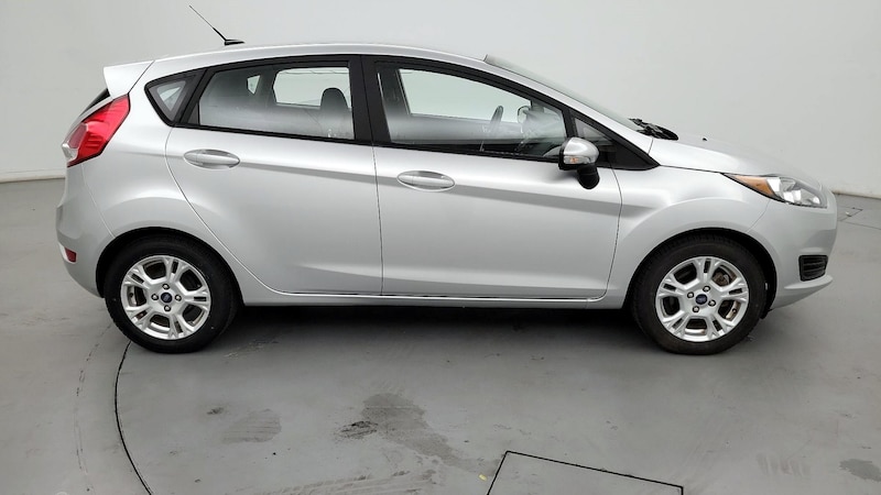 2016 Ford Fiesta SE 4