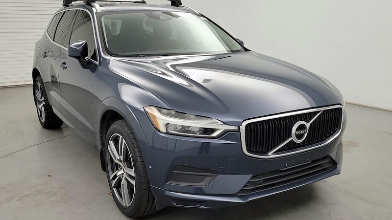 2018 Volvo XC60 T5 Momentum Hero Image