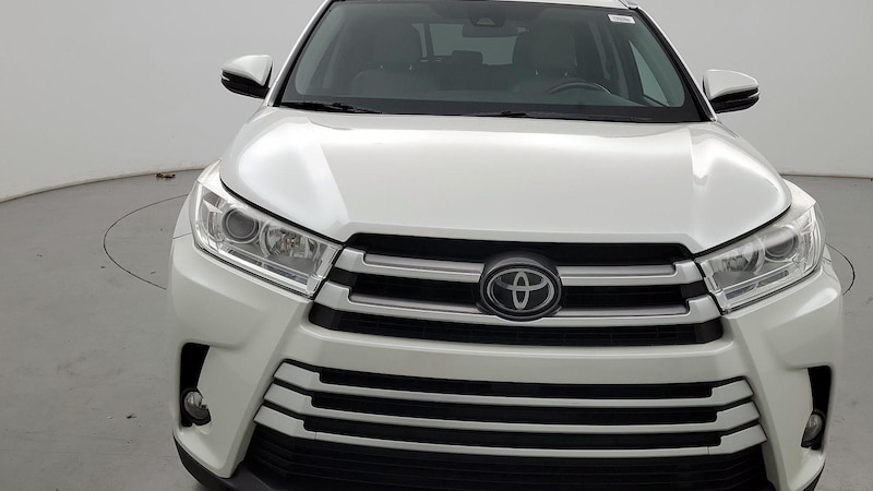 2017 Toyota Highlander Plus 2