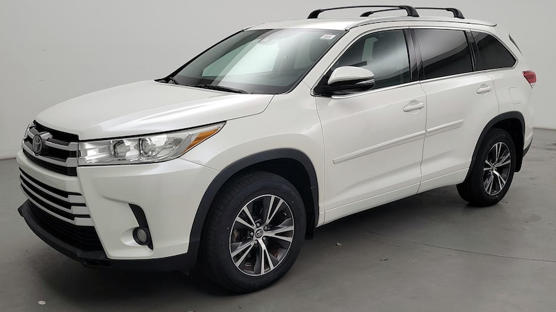 2017 Toyota Highlander Plus 3