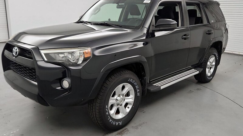 2016 Toyota 4Runner SR5 3