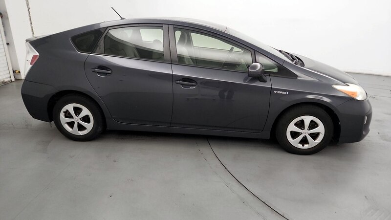 2014 Toyota Prius Two 4