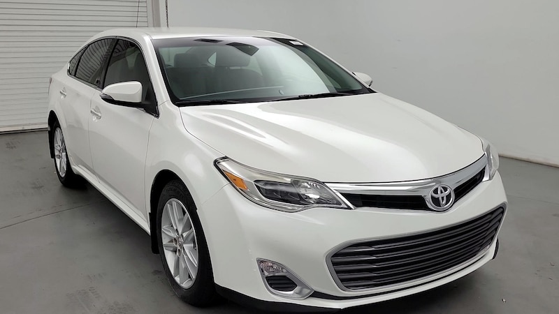 2013 Toyota Avalon XLE Hero Image