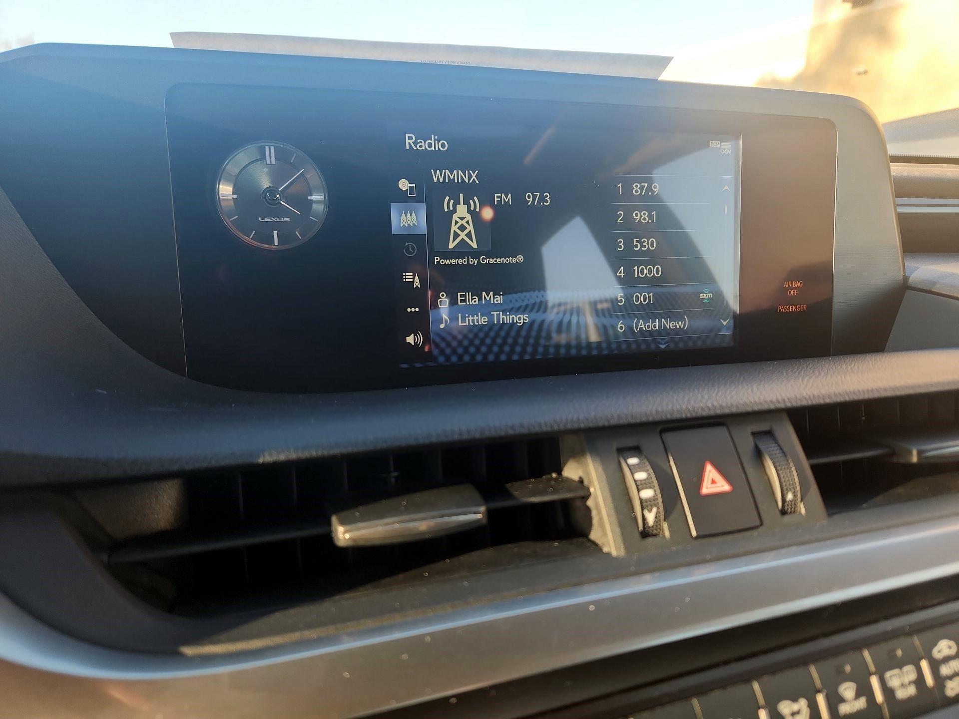 Thumbnail: 2019 Lexus ES - 15