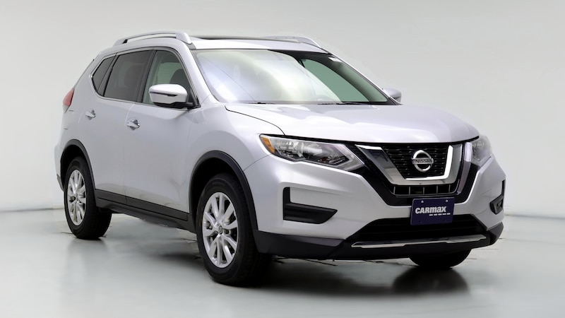 2017 Nissan Rogue SV Hero Image