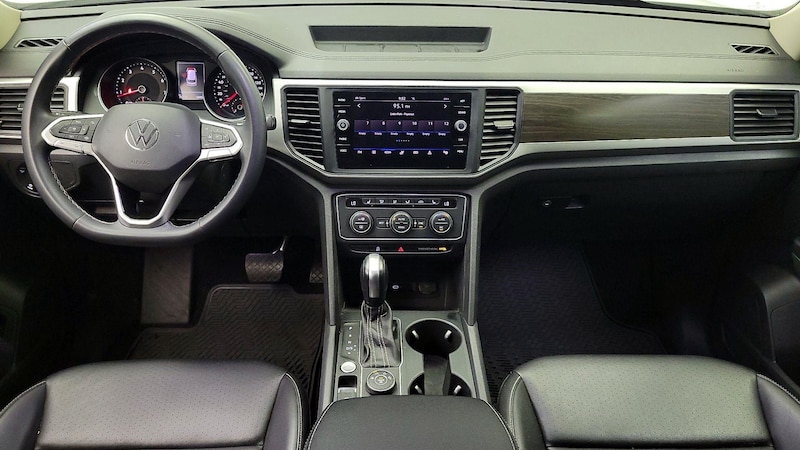 2021 Volkswagen Atlas SE 9