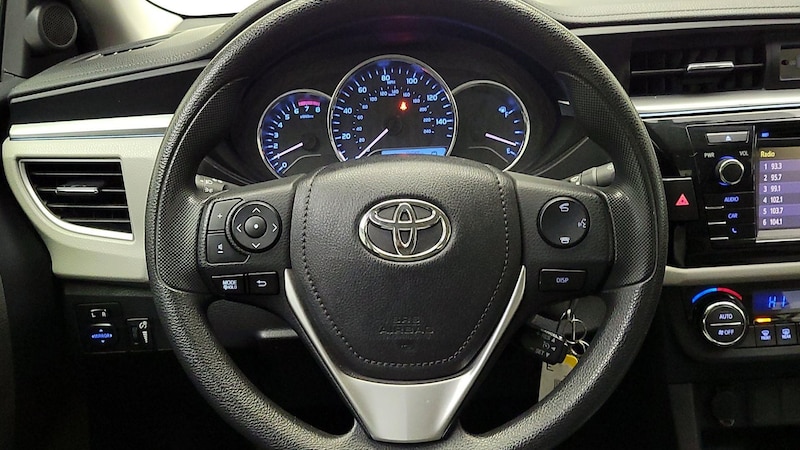 2016 Toyota Corolla LE 10