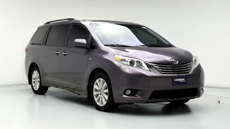 2017 Toyota Sienna XLE Hero Image