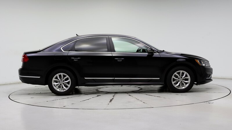 2016 Volkswagen Passat S 7