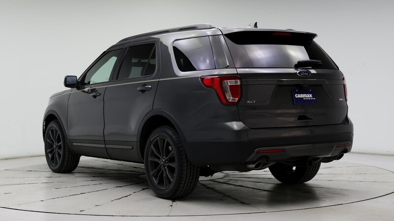 2017 Ford Explorer XLT 2