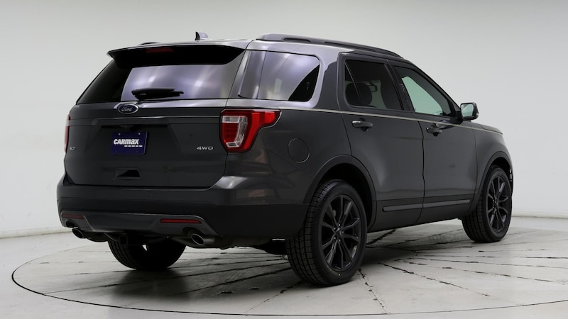 2017 Ford Explorer XLT 8