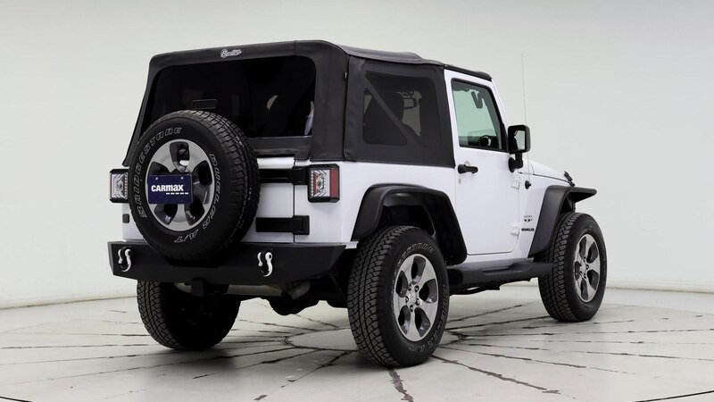 2017 Jeep Wrangler Sahara 8