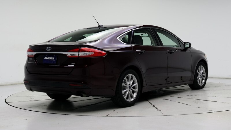 2017 Ford Fusion SE 8