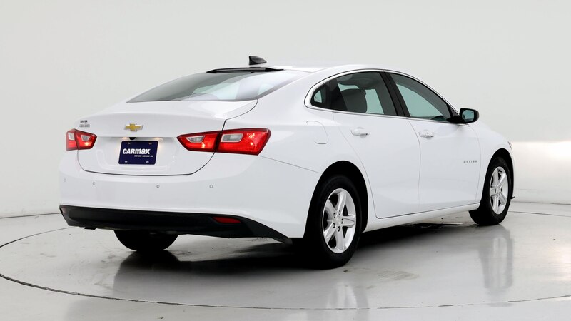 2022 Chevrolet Malibu LS 8