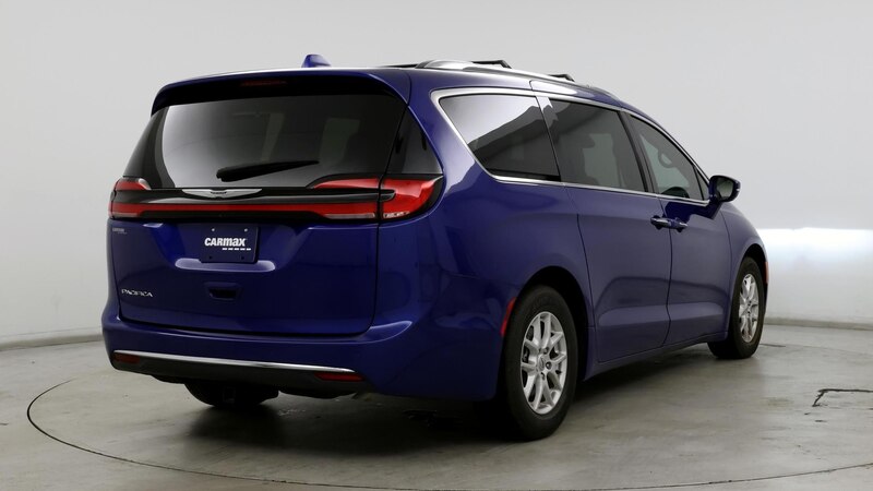 2021 Chrysler Pacifica Touring L 8