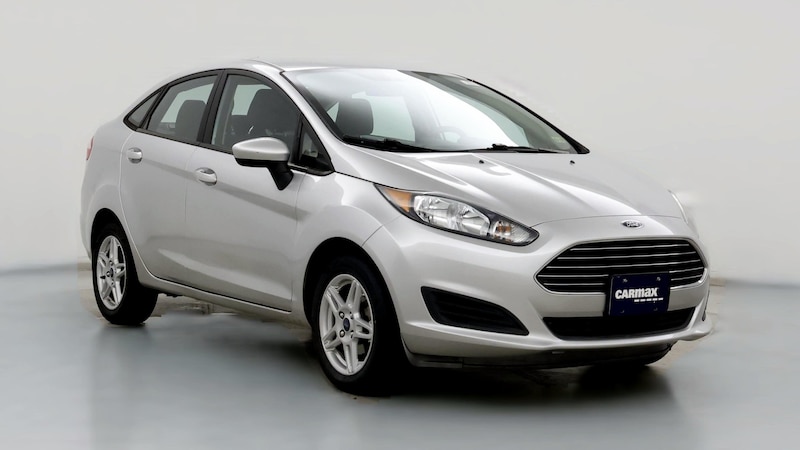 2017 Ford Fiesta SE Hero Image