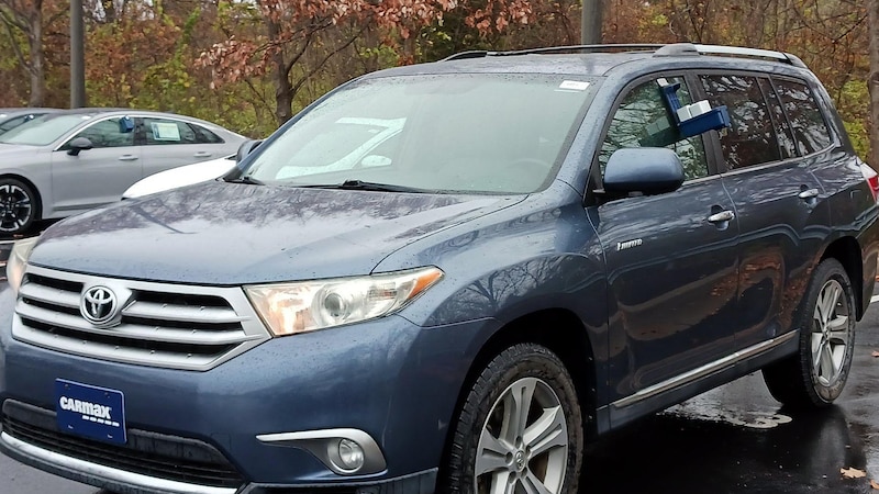 2013 Toyota Highlander Limited 3