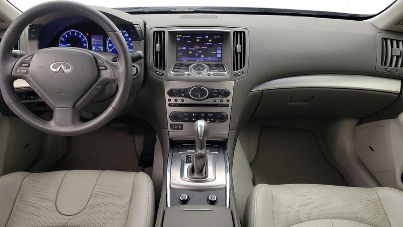 2013 INFINITI G37 Journey 9