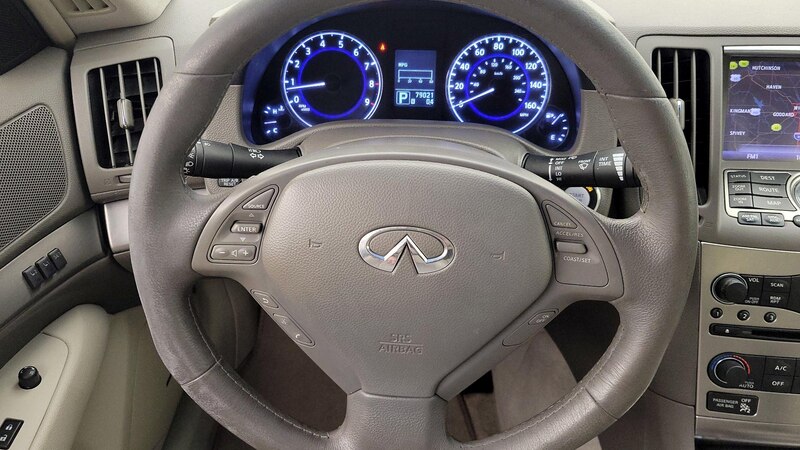 2013 INFINITI G37 Journey 10