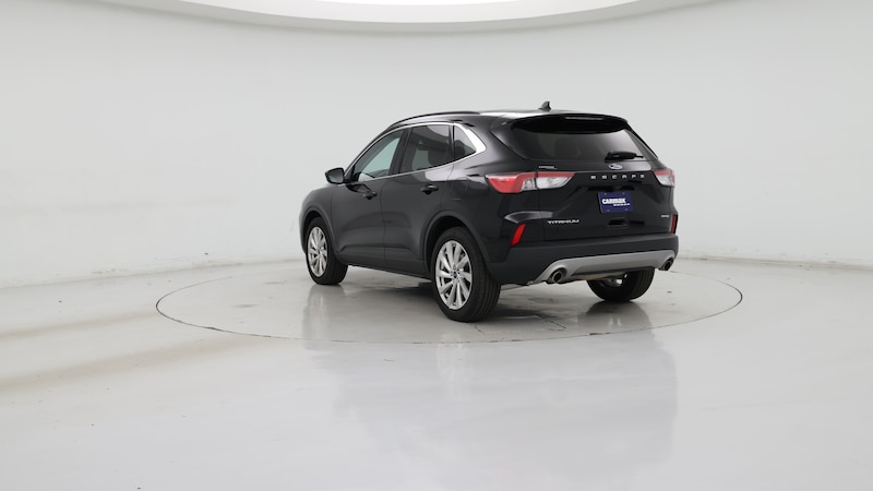 2022 Ford Escape Titanium 2