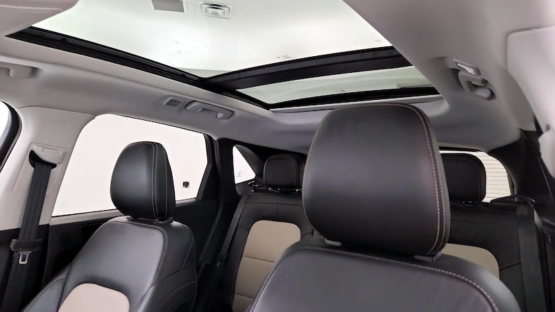 2022 Ford Escape Titanium 20