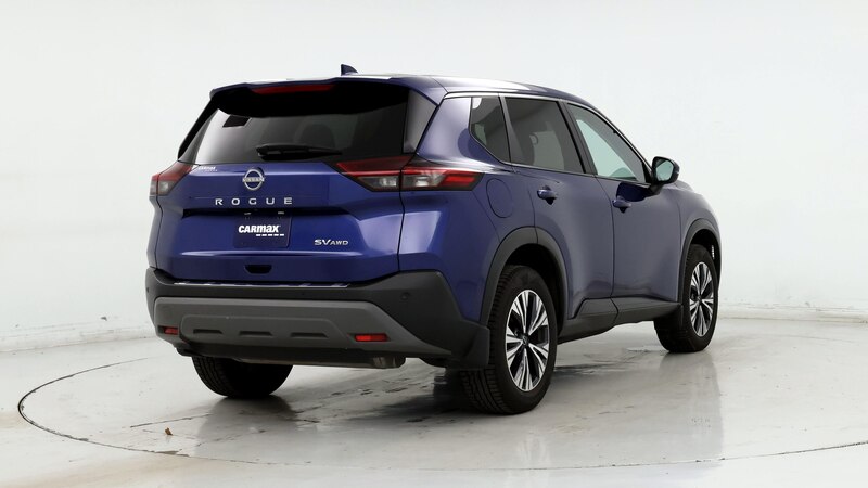 2022 Nissan Rogue SV 8