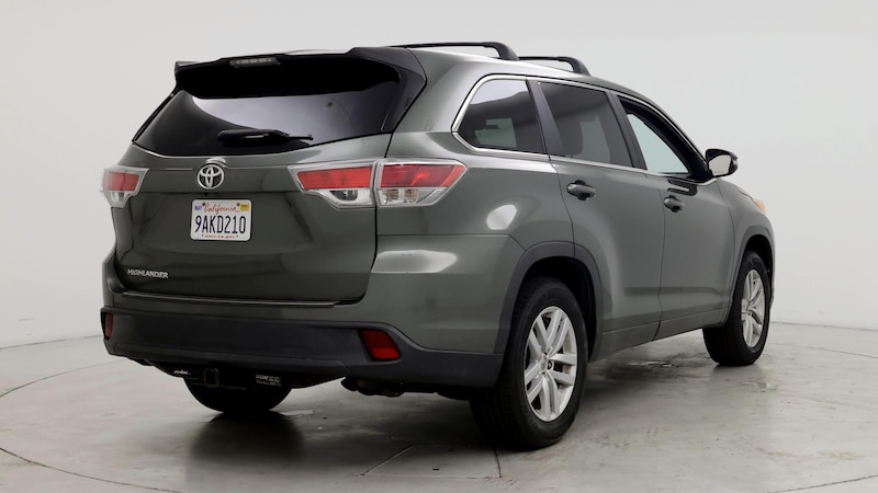 2014 Toyota Highlander LE 8