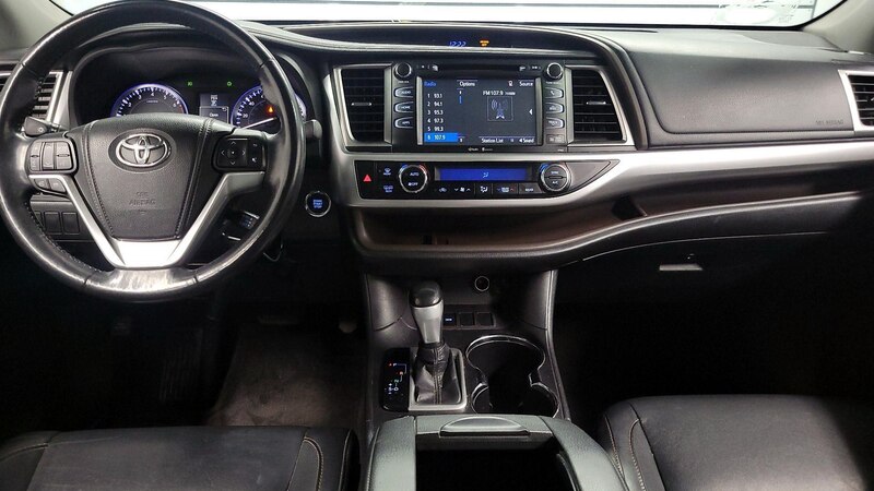 2015 Toyota Highlander XLE 9