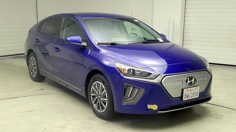 2021 Hyundai Ioniq SE Hero Image