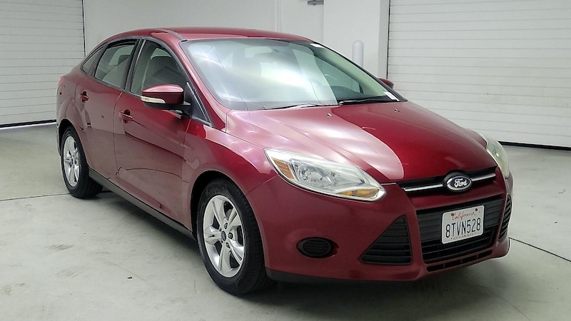 2014 Ford Focus SE Hero Image