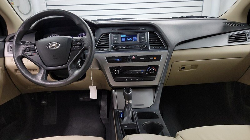 2015 Hyundai Sonata SE 9