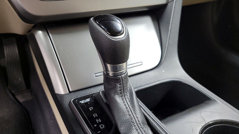 2015 Hyundai Sonata SE 15