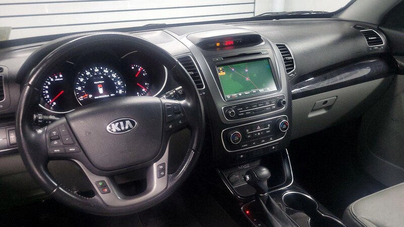 2015 Kia Sorento SX 9